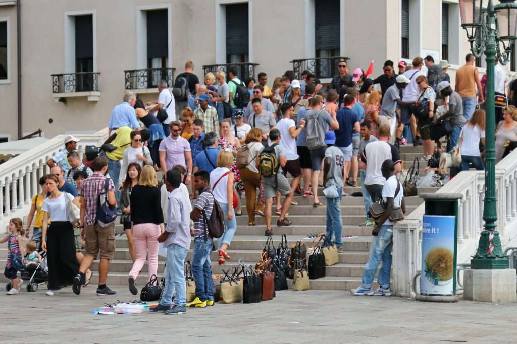 Children pickpockets venice