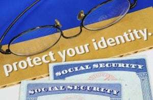 pickpockets scams and identity theft