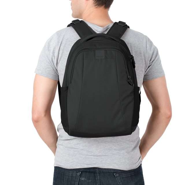 Pacsafe antitheft backpack 