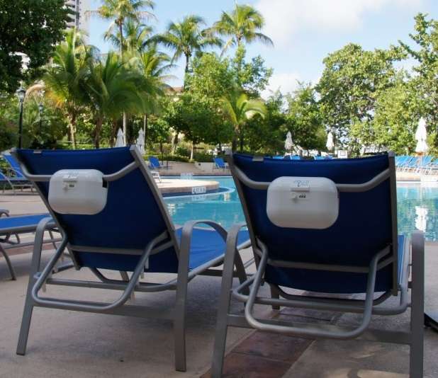 portable travel safe at the pool